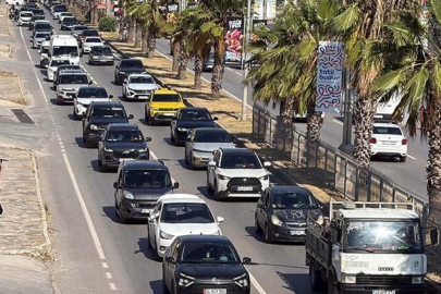 Tatilciler Bodrum'a akın etti: İlk 3 günde 67 bin araç giriş yaptı