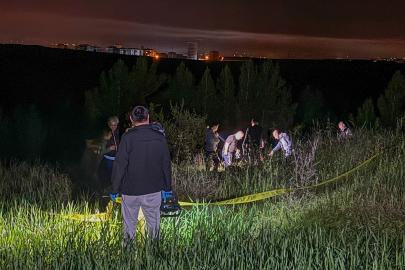 Uşak'ta tarlada ceset bulundu