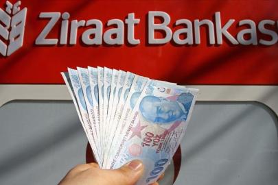 Yarın bankalar açık mı, kapalı mı? 25 Mayıs Pazartesi günü bankalar ve borsa çalışıyor mu?