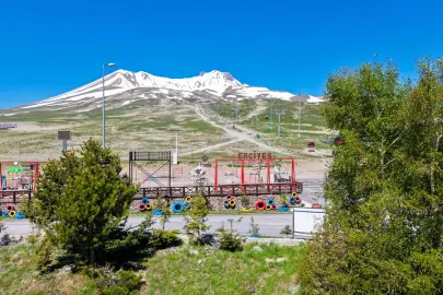 Erciyes’te Çocuk Bisiklet ve Aktivite Parkı sezonu açıldı