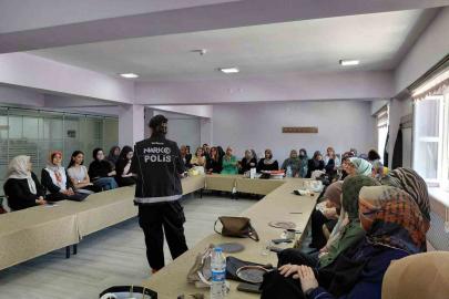 Erzincan’da 7 bin 288 kişiye uyuşturucuyla mücadele eğitimi verildi