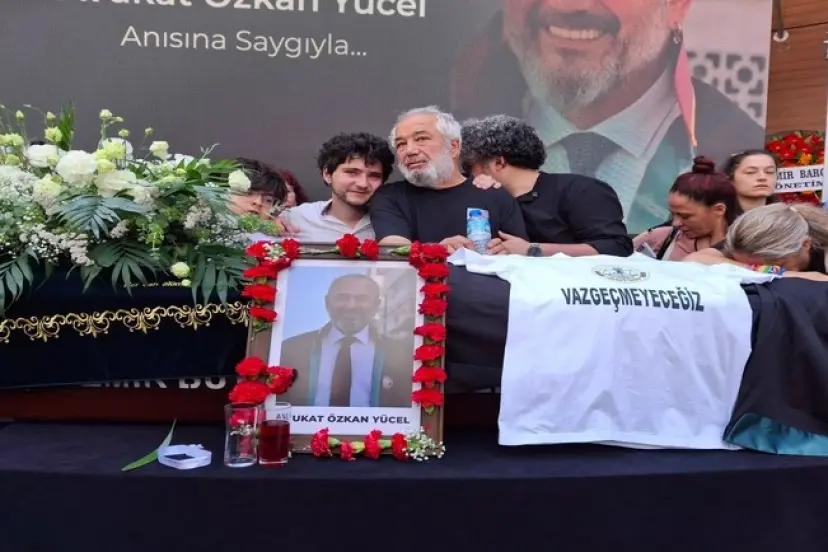 İzmir Barosu eski başkanı Özkan Yücel'e hüzünlü veda