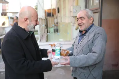 Kayseri Kocasinan'dan evlere sıcak yemek servisi