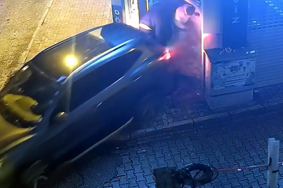 Kepengi araçla kırıp hırsızlık yapan zanlılar, tutuklandı