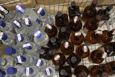 Meclis'in gündemi yeni haftada yoğun. İçki firmalarına etkinlik yasağı görüşülecek