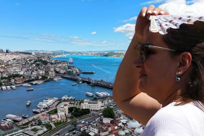 Sıcaklık kavuracak ama yerel kuvvetli yağışlara dikkat!  Meteoroloji'den yeni hava durumu tahmini