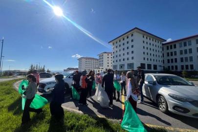 Üniversitede "Bulmak İstediğin Gibi Bırak" çevre seferberliği