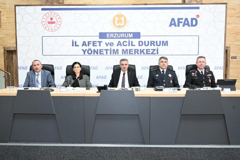 Vali Baruş’tan  sahipsiz sokak hayvanları için ‘Zamanında Müdahale’ vurgusu