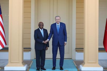 Cumhurbaşkanı Erdoğan Liberya Cumhurbaşkanı Boakai ile bir araya geldi