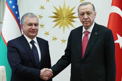 Cumhurbaşkanı Erdoğan, Özbekistan Cumhurbaşkanı Mirziyoyev ile görüştü