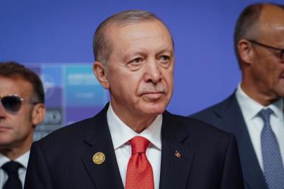 Cumhurbaşkanı Erdoğan'dan NATO Zirvesi'nde yoğun diplomasi trafiği