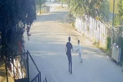 Deprem anında çocukların panik dolu kaçışı kamerada