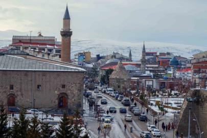 Erzurum’da göçün en büyük nedenleri aile ve eğitim