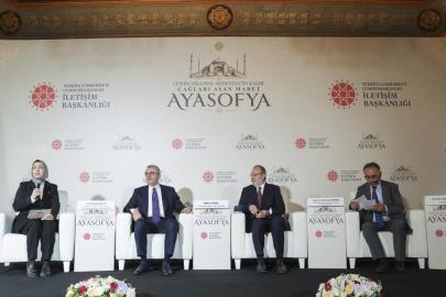 Fethin Nişanesi, Medeniyetin Kalbi: Çağları Aşan Mabet Ayasofya paneli düzenlendi