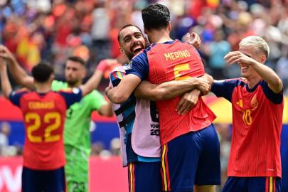 İspanya yarı finalde