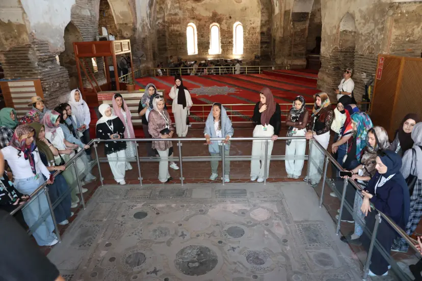 Konyalı gençler Bursa'yı keşfediyor
