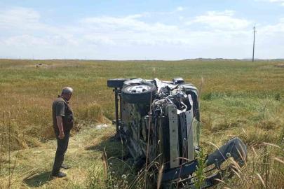 Malazgirt’te kamyonet traktörle çarpıştı: 2 yaralı