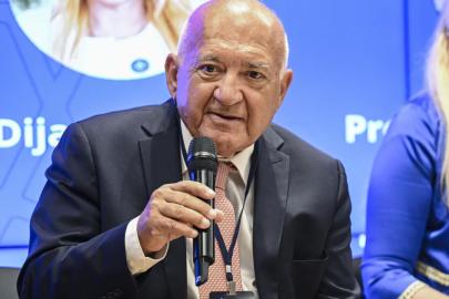 'NATO Zirvesi Diyalogları' kapsamında 'Balkanlar'ın AvrupaAtlantik'e entegrasyonu' ele alındı