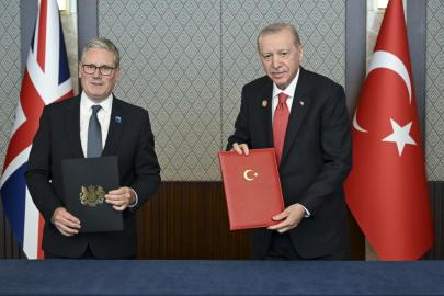 Türkiye ile İngiltere savunma ortaklığı anlaşması imzaladı