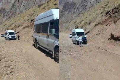 Cennet-Cehennem Vadisi’ne giden turistler yolda kaldı