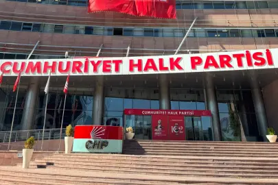 CHP’den belediye başkanı transfer iddialarına sert yanıt