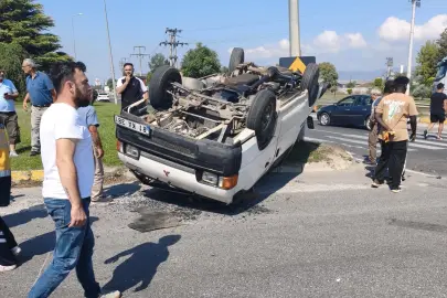 D-100 Karayolu Hal Kavşağı'nda kaza: 2 yaralı