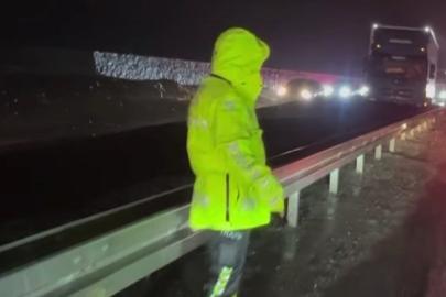 Erzincan-Sivas kara yolu heyelan sonrası yeniden ulaşıma açıldı
