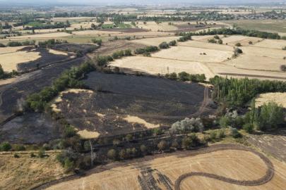 Erzincan’daki yangının bilançosu drone ile görüntülendi