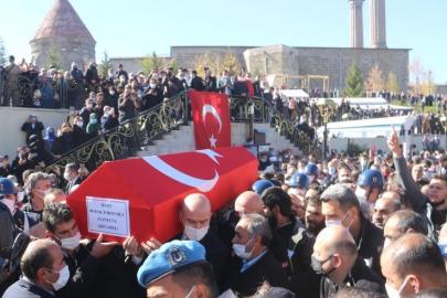 "Erzurum’un en büyük kahramanı kim" sorusuna şehidin 5 yaşındaki kızından yürek yakan cevap: "Babam"