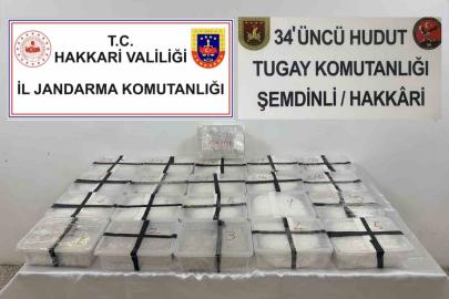 Hakkari’de 2 çuval uyuşturucu ele geçirildi