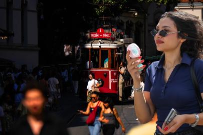 İki sıcak hava dalgası aynı anda geliyor. İstanbul'da hava sıcaklığı tavan yapacak