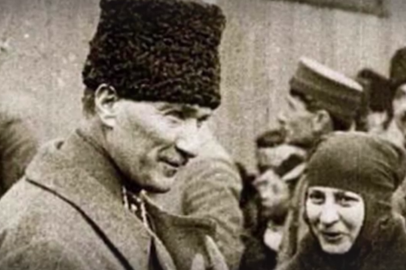 Kurtuluş Savaşı'nın "Halide onbaşı"sı. Cephede kalemiyle mücadele verdi