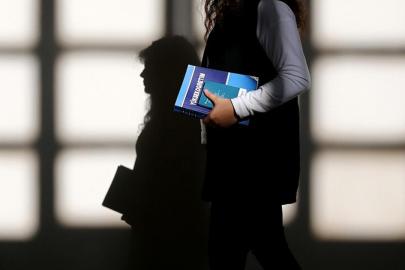 YÖK'ten vakıf üniversitelerindeki öğrenim ücretlerine sıkı denetim