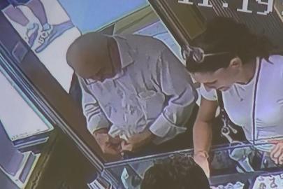 2 milyon lirasını kaptırıyordu, son anda kurtuldu