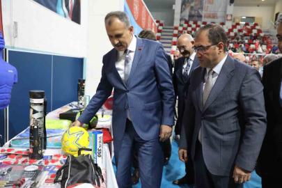 Ağrı’da 171 okula 15 milyon liralık spor malzemesi desteği