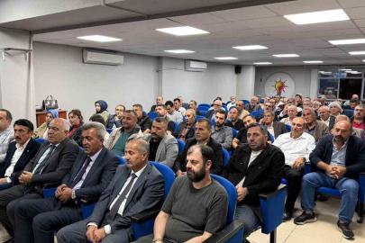 AK Parti Erzincan Merkez İlçe Başkanlığında haftalık toplantı yapıldı