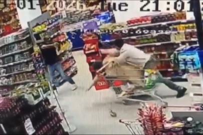 Ankara'da markette korku dolu anlar