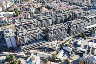 Başkan Taşkın, eski hal binası alanındaki projeyi inceledi