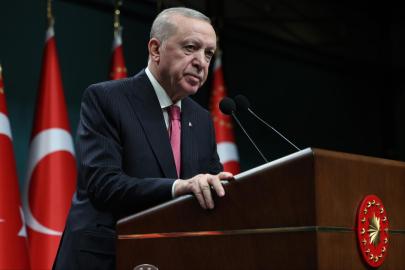 Cumhurbaşkanı Erdoğan, İtalya Başbakanı Meloni'yi tebrik etti