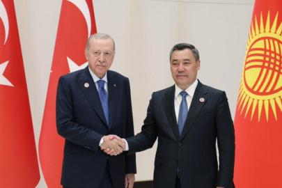 Cumhurbaşkanı Erdoğan, Kırgızistan Cumhurbaşkanı Caparov ile görüştü