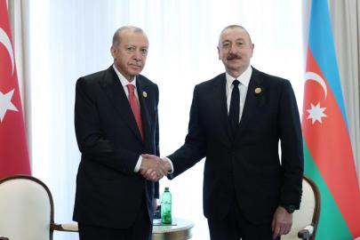 Cumhurbaşkanı Erdoğan'dan Azerbaycan Cumhurbaşkanı Aliyev'e Anım Günü telefonu
