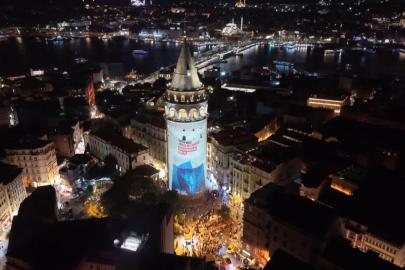 Dezenformasyonla mücadele mesajları Galata Kulesi'ne yansıtıldı