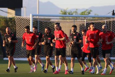 Futbolda milli mesai başlıyor