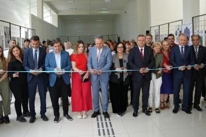 İnönü Üniversitesinin Ev Sahipliğinde "7. Seramik Sanatı Eğitimi" konferansı başladı