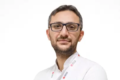 Kalp krizi genç yaşta da görülebiliyor... Risk faktörleri erken dönemde kontrol altına alınmalı