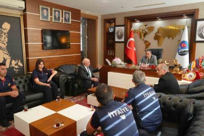 Kars’ta İtfaiye Haftası ziyareti: Başkan Senger itfaiyecileri ağırladı