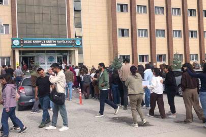 Kars’ta KPSS heyecanı: Adaylar sınav için okullara akın etti