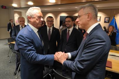 Sağlık Bakanı Memişoğlu, ABD'li mevkidaşıyla bir araya geldi