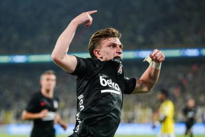 Sezonun ilk derbisinde 3 puan Beşiktaş'ın