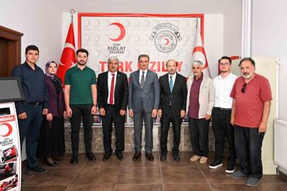 Vali  Aydın Baruş Kızılay’da
